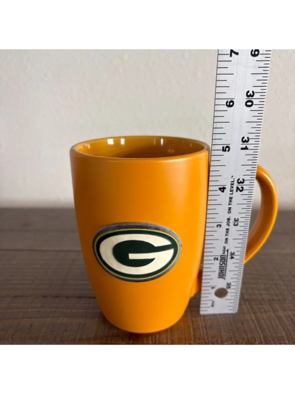 Green Bay Packers Ceramic Coffee‎ Mug NFL Football Raised Logo